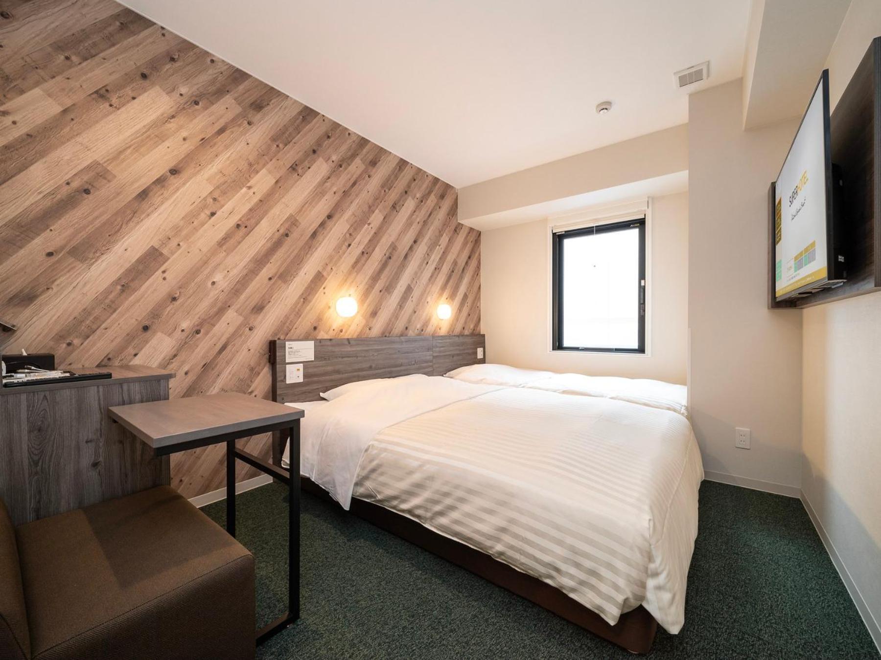 Super Hotel Kumamoto Ekimae Natural Hot Springs Bagian luar foto