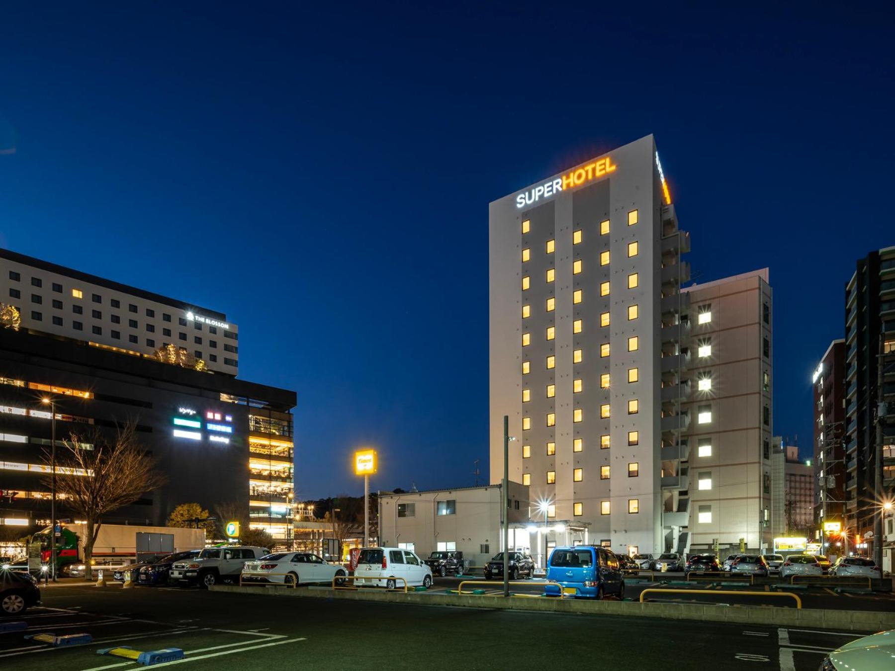 Super Hotel Kumamoto Ekimae Natural Hot Springs Bagian luar foto